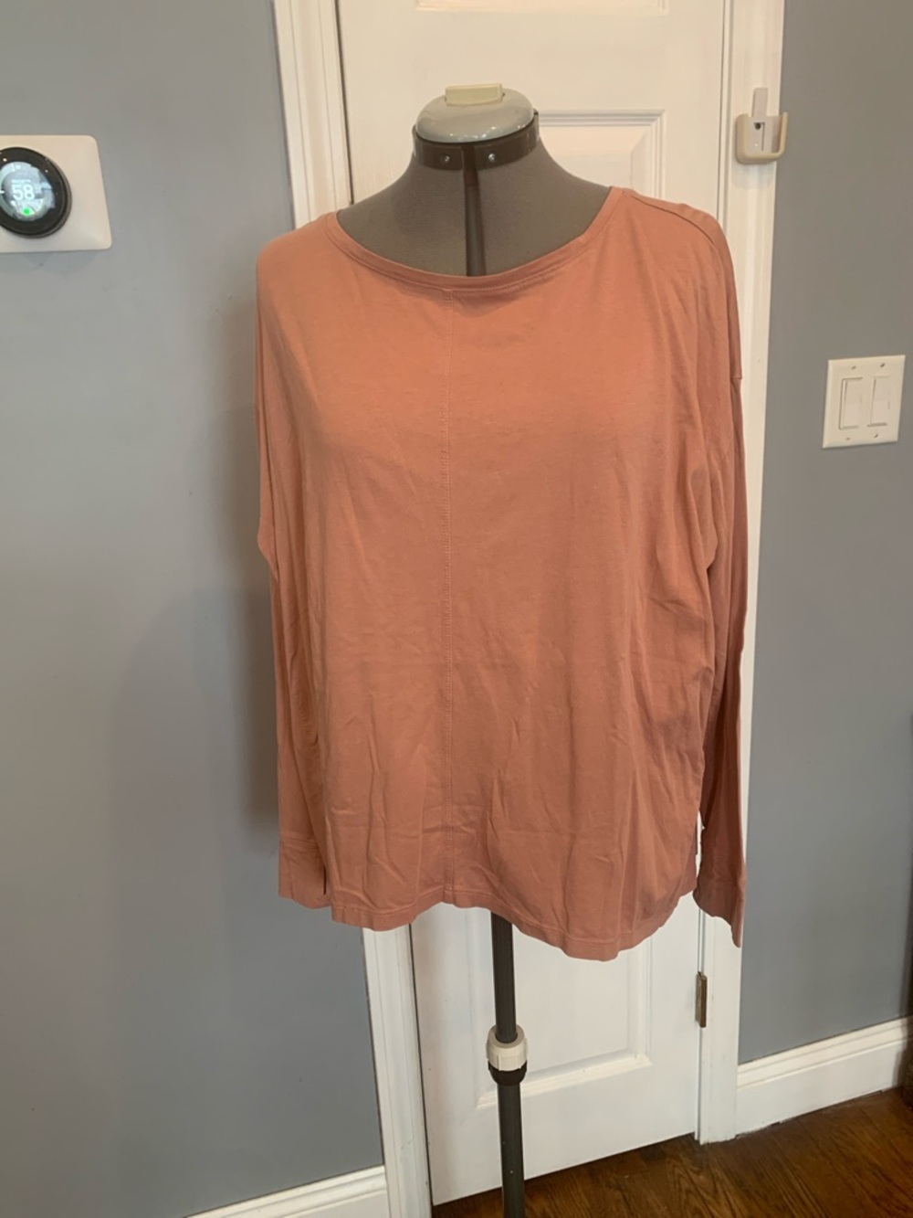 FLX (5 tops)  Women’s Long Sleeve Crewneck thumb holes